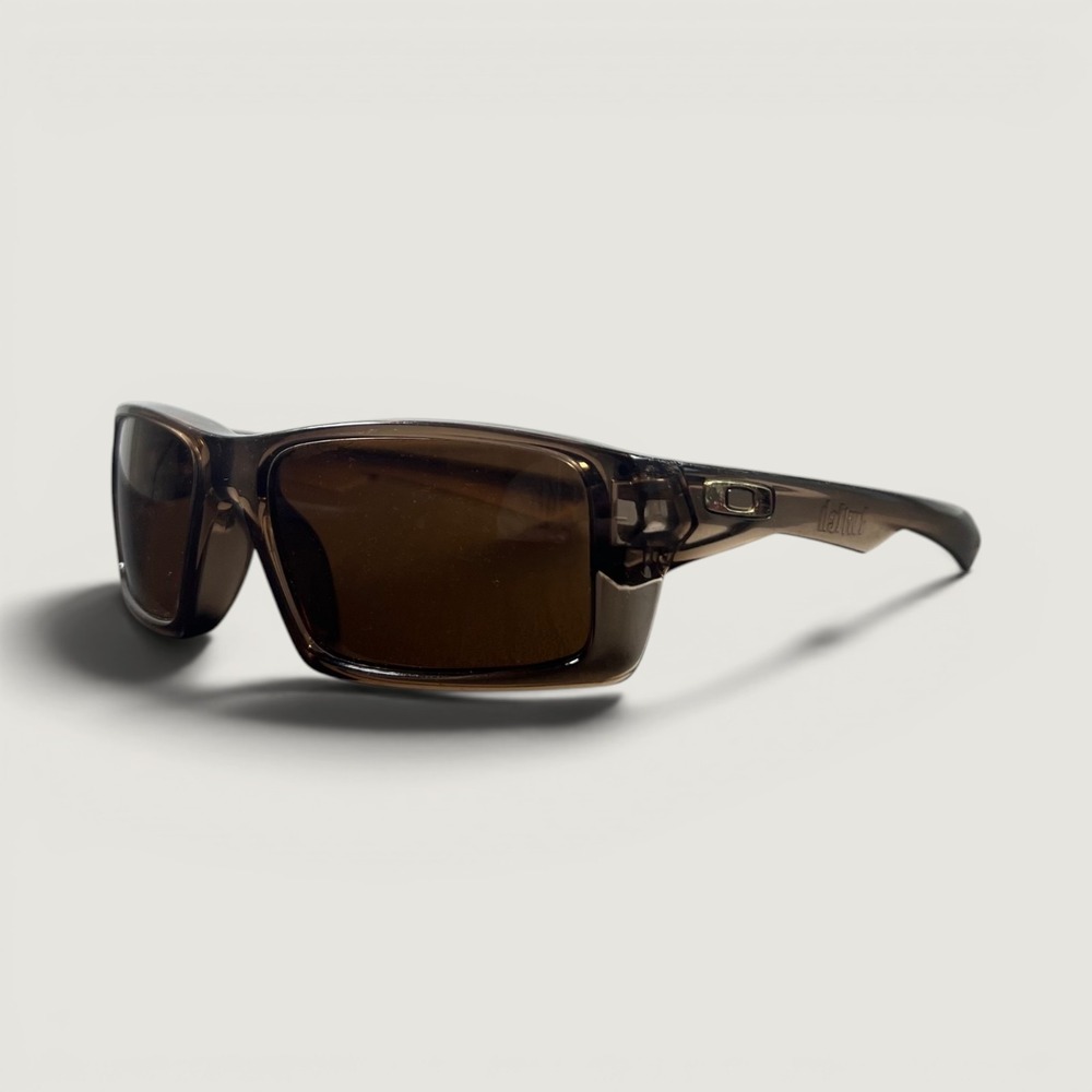 OAKLEY TWITCH 03-566 Brown Translucent Polarized Sunglasses